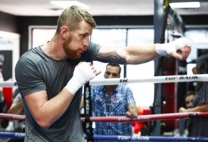Andrzej Fonfara training esther lin showtime