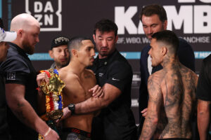 Teofimo_Lopez_vs_George_Kambosos_Jr Wild Weigh-in