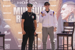 munguia vs. rosado weigh-in