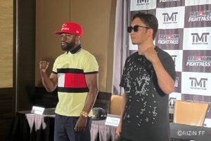 floyd-mayweather vs. mikuru-asakura-press-conference