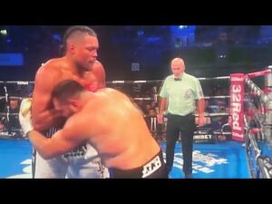 Joe Joyce Stops Christian Hammer