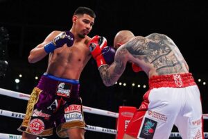 Diego Pacheco lands on Maciej Sulecki