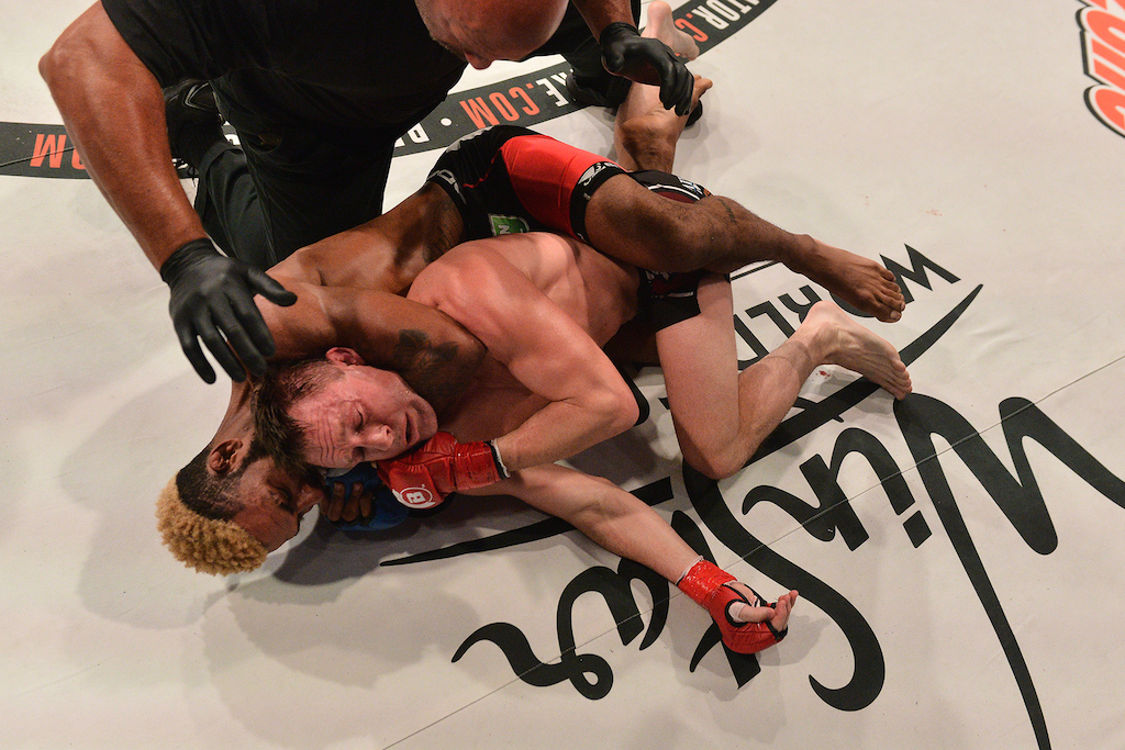 10 Joe Warren V Darrion Caldwell_2002