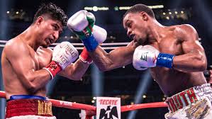 Spence Defeats Garcia