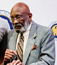 Noted Trainer, Ex-World Welterweight Champion Curtis Cokes, Dies in Dallas at 82 18 Wikipedia photo