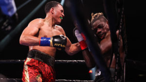 David Benavidez Defeats Ronald Ellis