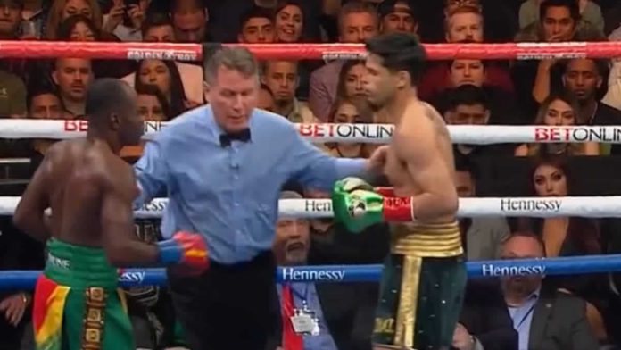RYAN GARCIA DEFEATS EMMANUEL TAGOE & SHANE MOSLEY JR. DEFEATS GABRIEL ROSADO- VIDEO HIGHLIGHTS 15 ryan garcia vs emmanuel tagoe 696x392 1