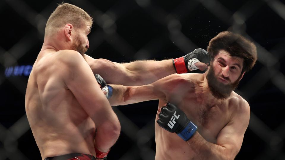UFC 282 RESULTS, VIDEO HIGHLIGHTS, SOCIAL MEDIA REACTION & POST PRESSER 19 UFC 282 RESULTS